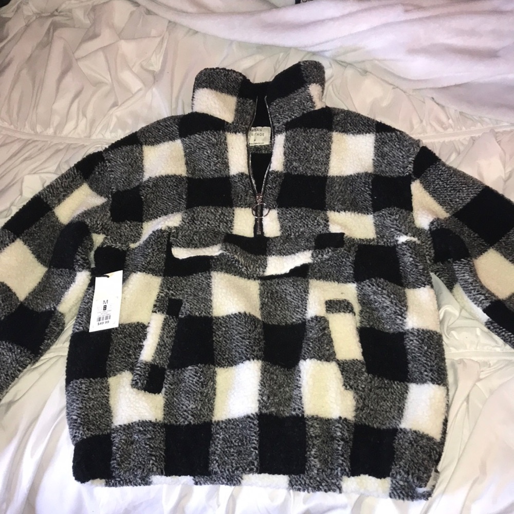 Urban Heritage pullover sweater